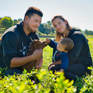 Donovan & Jessica CAPIAN